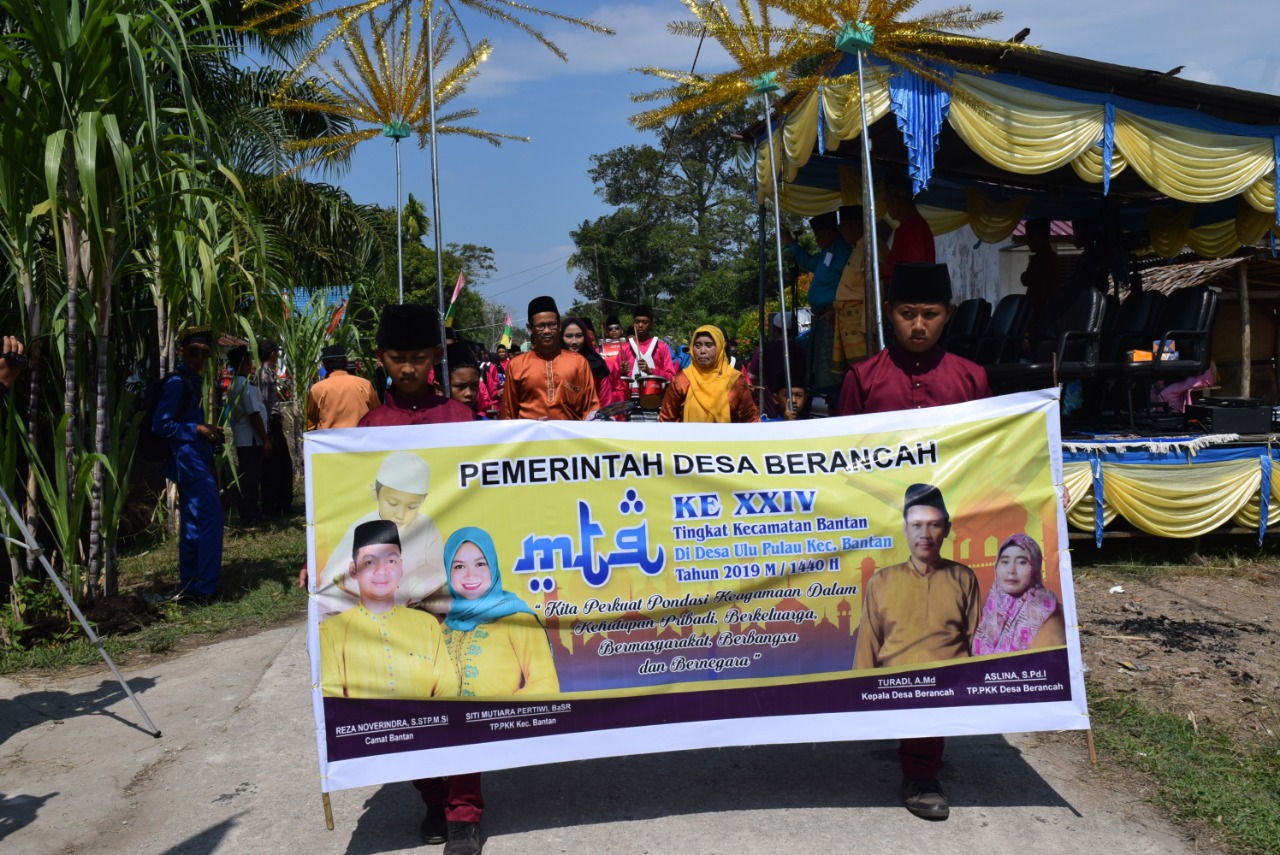 Marching Band Desa Berancah  Ikut Memeriahkan Pawai Ta’aruf MTQ  Ke 24 Kecamatan Bantan