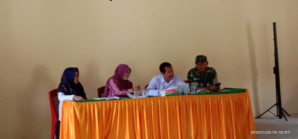 Pemdes Berancah menggelar Rapat Penyusunan Kepengurusan Pengelola Pusat Informasi Dan Konseling Remaja (PIK) Desa Berancah. 