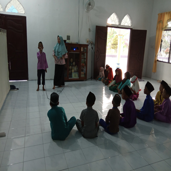 Kegiatan Didikan Subuh Di Masjid Baitul Makmur